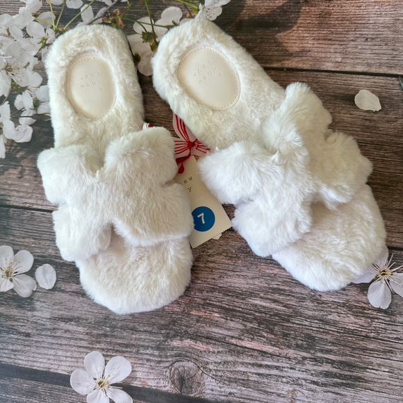Women's Sage Slippers - A New Day Size 7 - Picture 1 of 3
